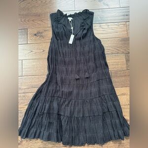 Max Studio Elegant Black Sleeveless Dress